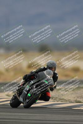 media/Nov-15-2025-Race Pace (Sat) [[8de605a2d8]]/Non Verified Riders (1st 20 Minutes)/Turn 4 (1010am)/